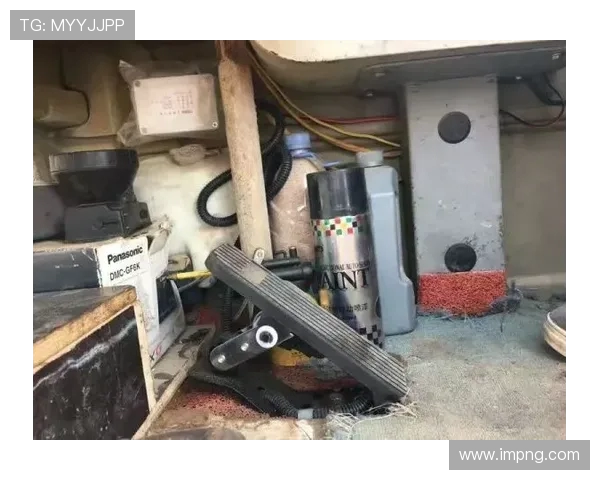 工程机械电子油门踏子